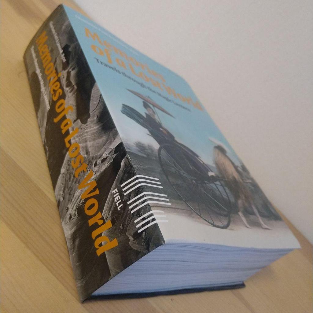 [USED] Memories of a Lost World