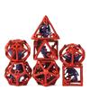 Cusdie Dračí duté kovové DND kostky 7 ks D4-D20 Polyedrická sada kostek se železnou krabičkou pro RPG hru Pathfinder Stolní hry