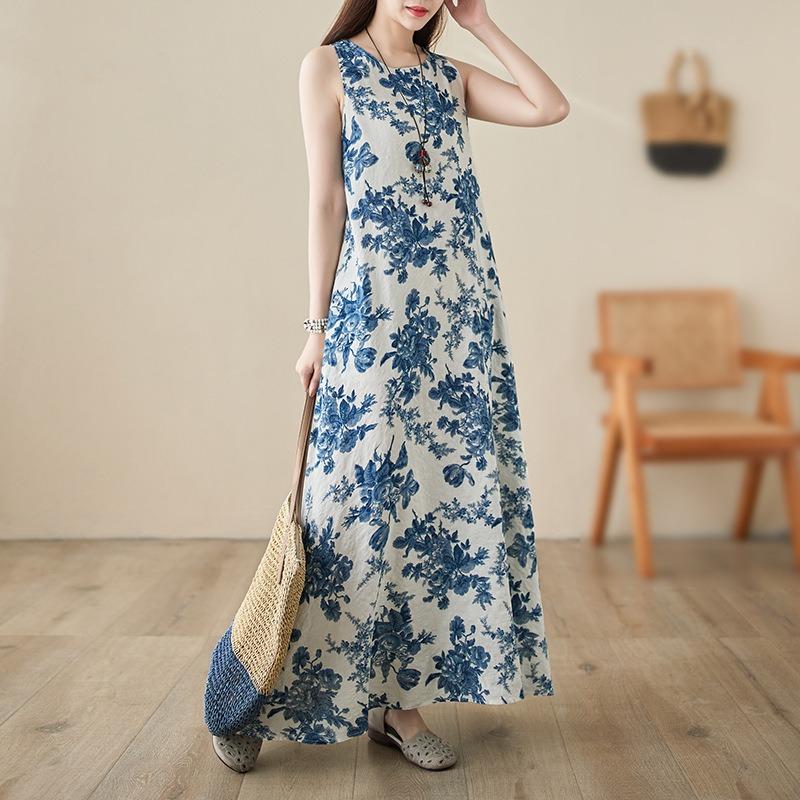 Real shot summer new bohemian long dress fattened plus sleeveless crew neck printed dress women