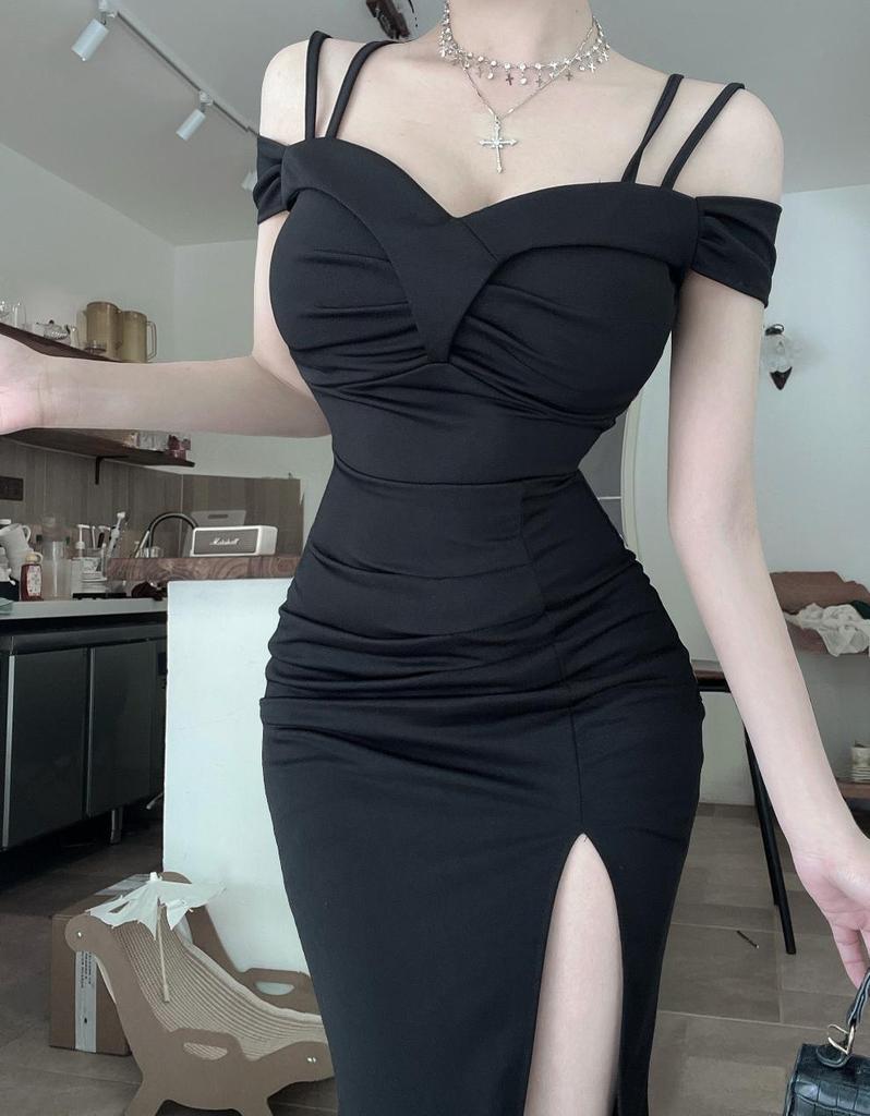 Rochie de seară elegantă cu umerii goi: Rochie Bodycon Sexy Decolteu Adânc și Crăpătură Înaltă pentru Femei Mature