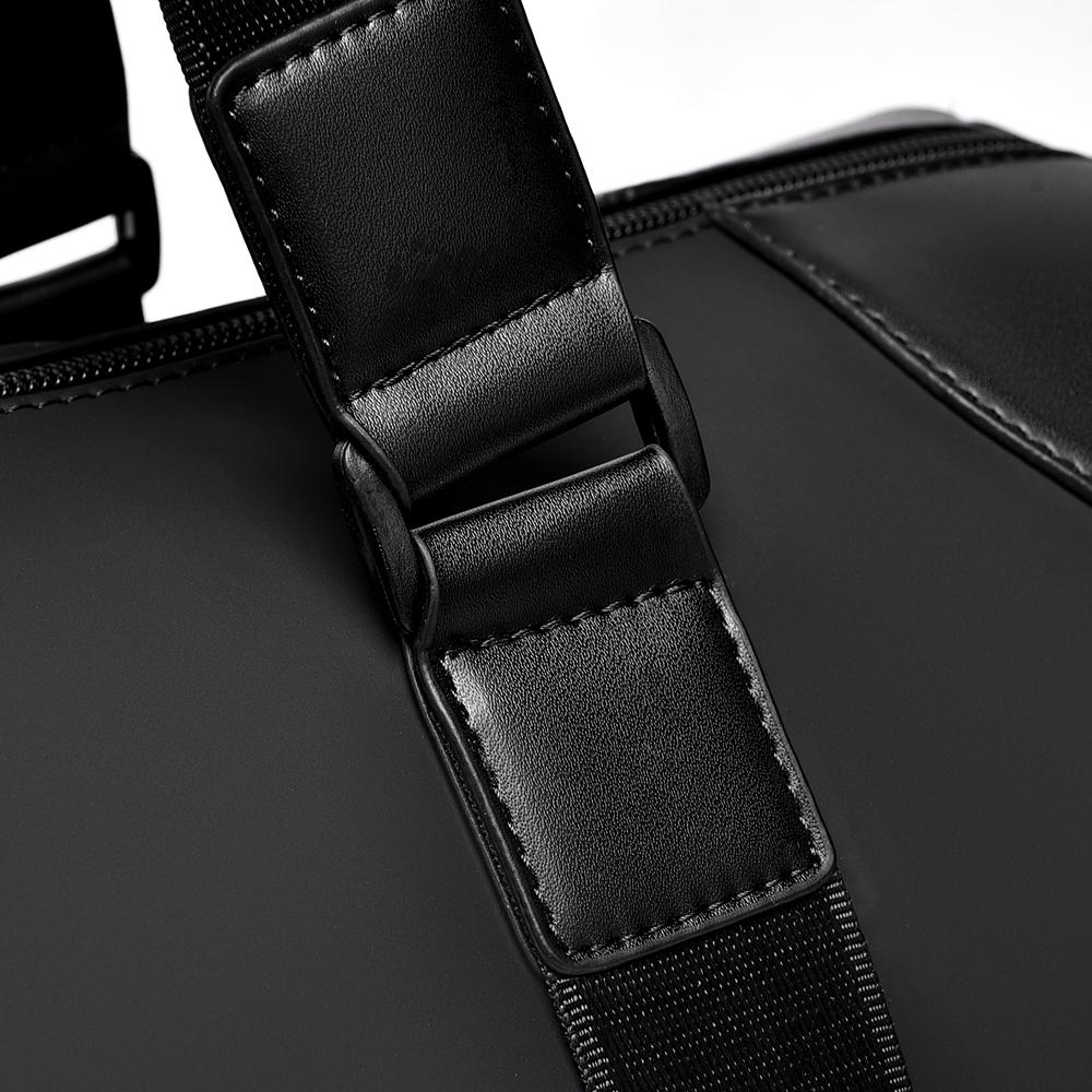 New fitness bag with large capacity dry wet separation for men, single shoulder crossbody bag, sports travel bag