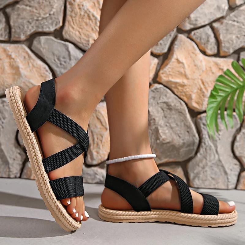 Fashion Summer New Flats Sole Women Sandals Fashion Cross Band Plus Size 43 Beach Sandels 2025 Hot Seller Ladies Vacation Zapatillas