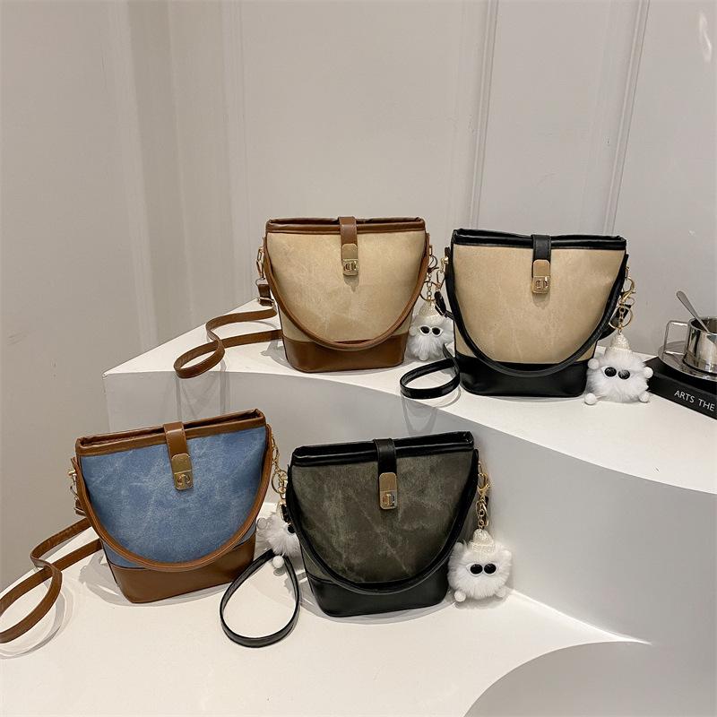Fashion Autumn and Winter Lock Casual New Trend Large Capacity Retro Color Matching Crossbody Portable Bucket Bag Female