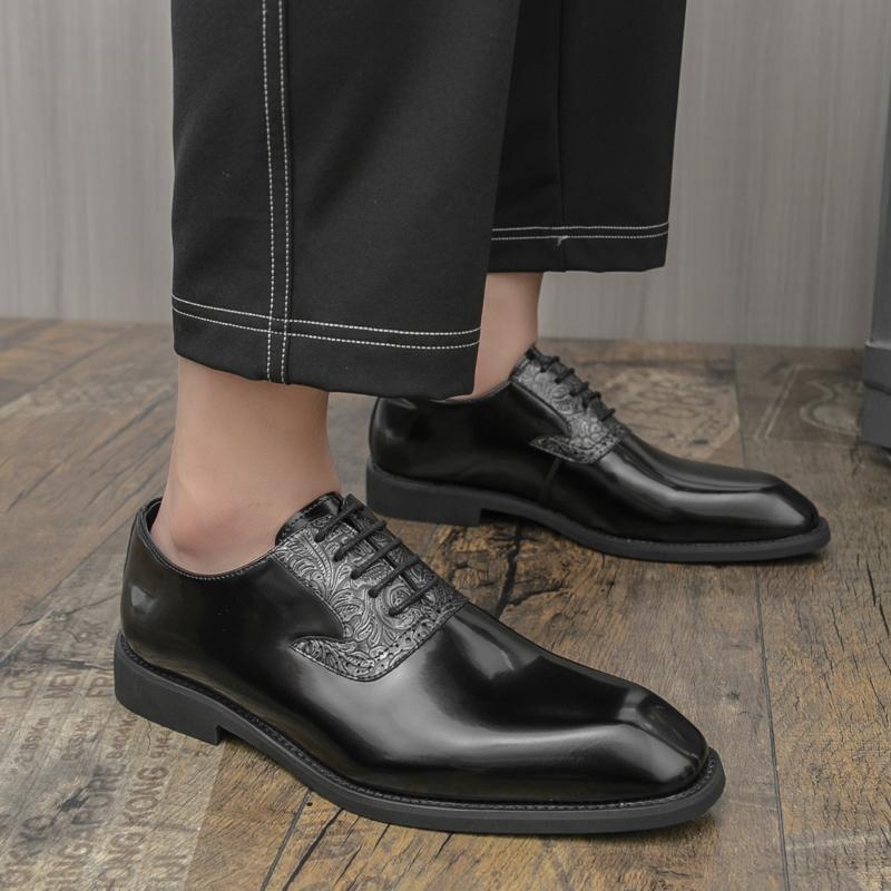 Fashion Brand Breathable Banquet Party Blok Leather Shoes British Style Men's Lace Up Comfortable Pointed Business Dress Leather Shoes