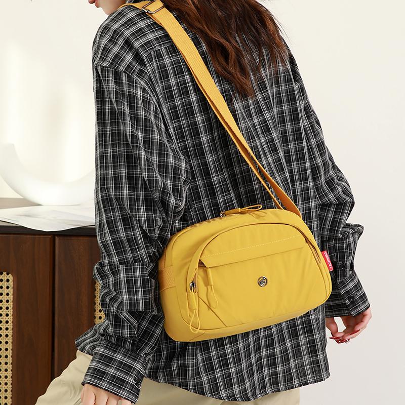 Large Capacity Multi-Pocket Shoulder Bag Women's Crossbody Bag Lightweight Commuter Mother Bag