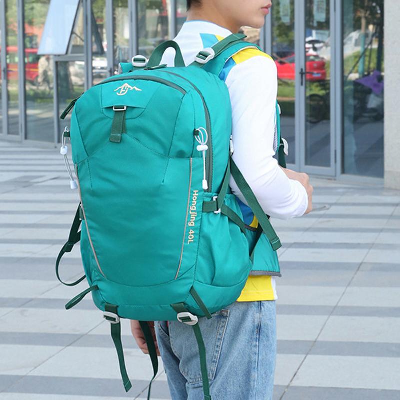 Large-capacity Scratch-resistant and Wear-resistant Hiking Bag Waterproof Camping Backpacks for Men and Women Outdoor Sports Backpack