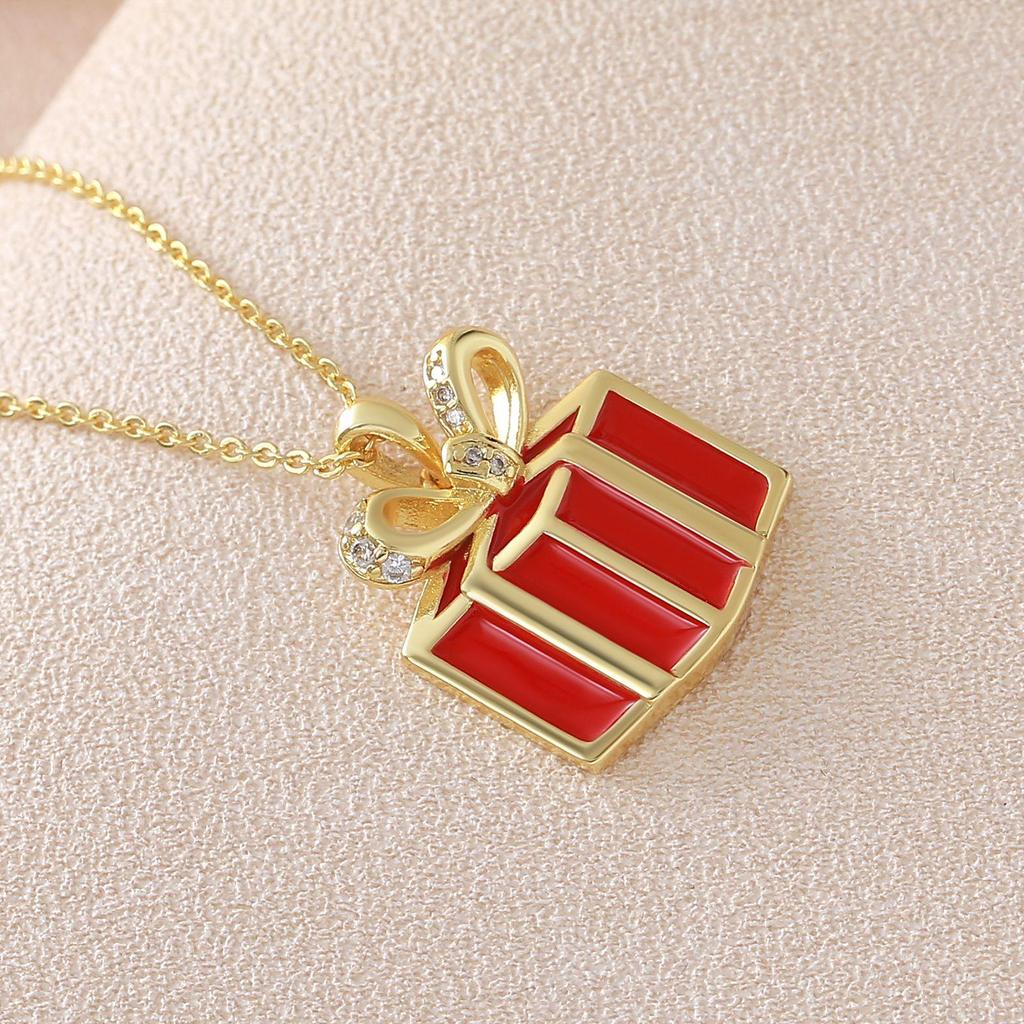 Elegant Christmas Red Enamel Gold-Plated Necklace - Creative Clavicle Chain Design
