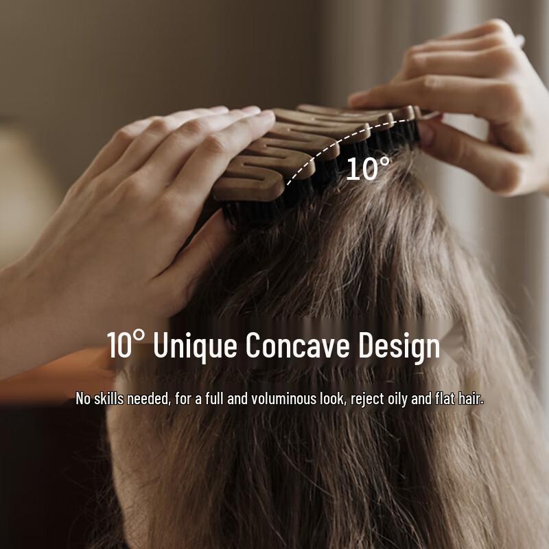 KRRAMEL Kartáč na mokré a suché vlasy se štětinami z kančích vlasů