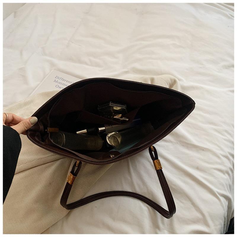 High-end Soft Leather Handbag for Women 2026 New Style All-Match Commuter Tote Bag Large Capacity Crossbody Underarm Bag