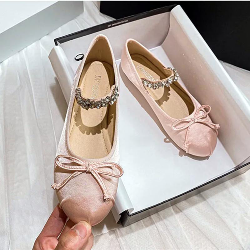 Fashion Luxury Satin Rhinestone Decoration Ballet Flats Women Elegant Bow Silk Design Mary Jane Shoe for Women Light Comfortable Loafers