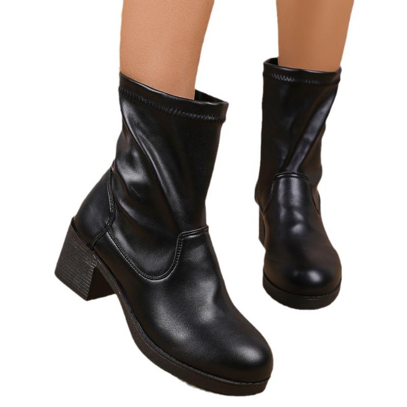 Women's High-heeled Short Boots Autumn and Winter New Large-size Round Head Foot Thick-heeled Women's Leather Boots