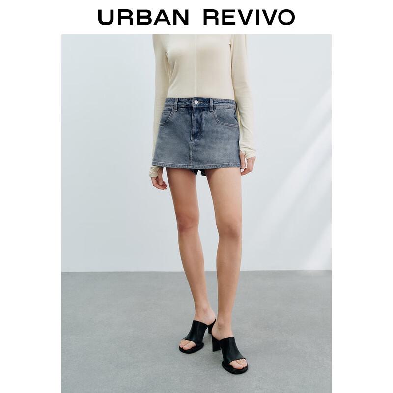 UR Women s Retro Washed Rhinestone Denim Shorts 26