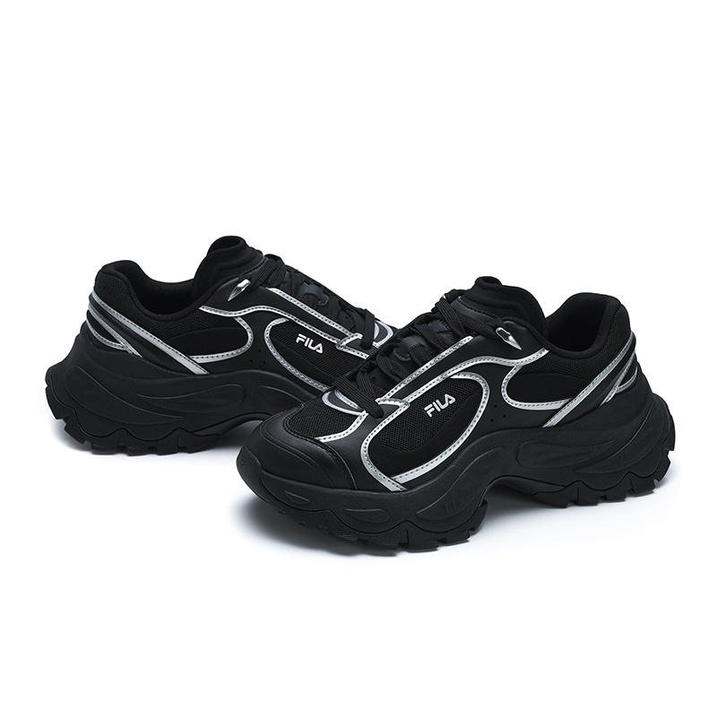 FILA SOFIA 4 Abrasion Resistant Height Increasing Low top Chunky Sneakers Women's Black White F12W521114FBK