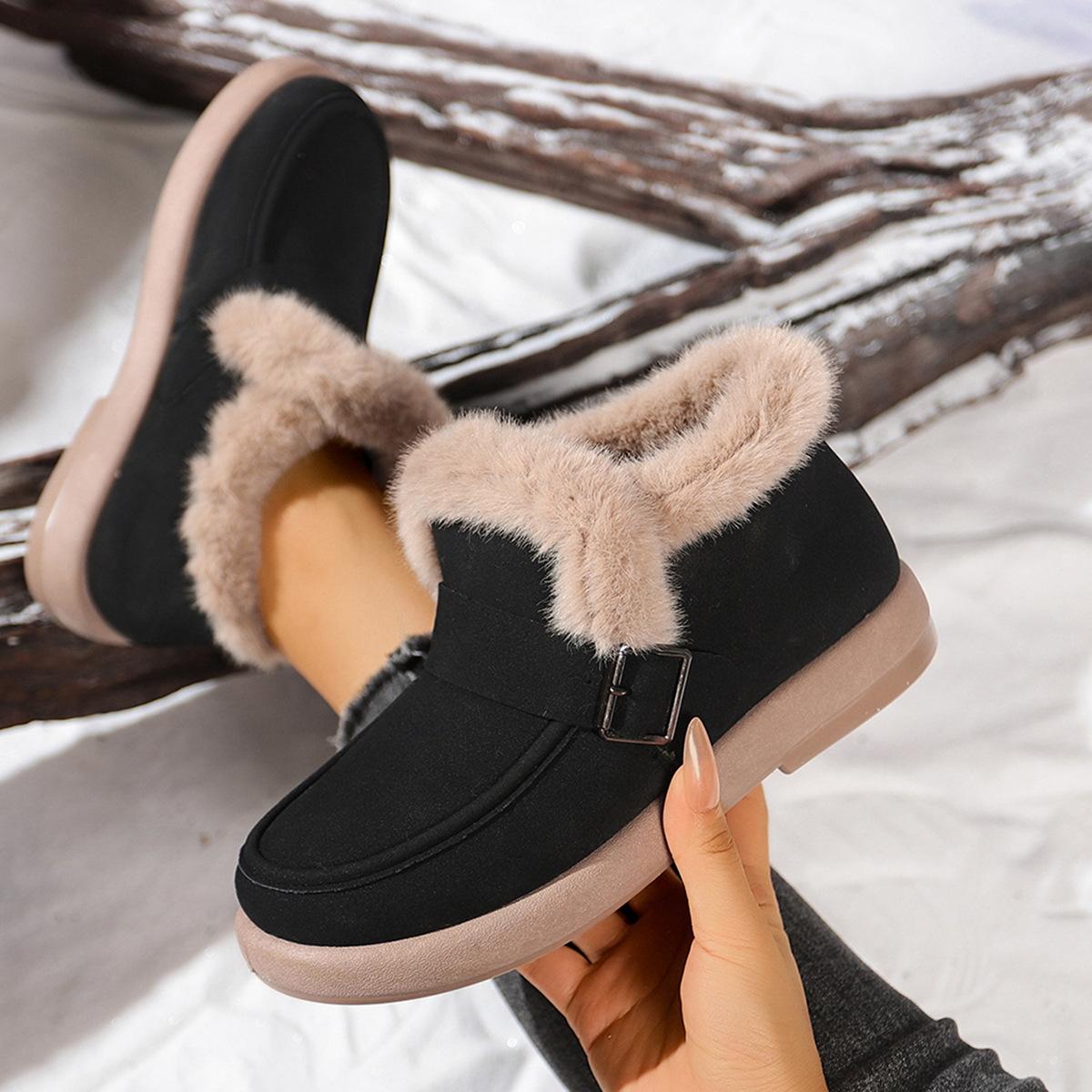 Large size snow boots women s winter velvet thickened fur integrated non-slip bread shoes wear maternity cotton shoes 36