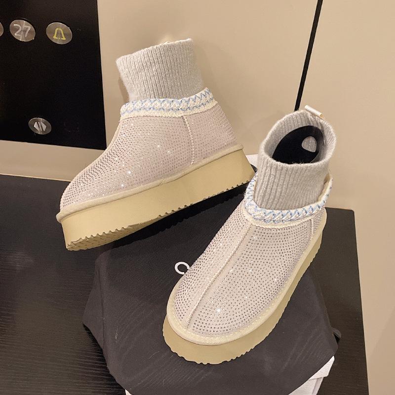 

Женские вязаные зимние теплые нескользящие меховые сноубутсы большого размера на мягкой подошве, утепленные подкладкой ботильоны до щиколотки, нескользящие спортивные хлопковые ботинки 40 бежевый