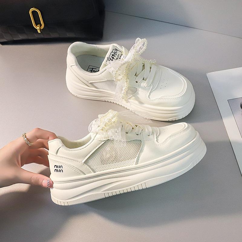 0 Small thick-soled heightening pearl board shoes women's spring new breathable casual sports little white shoes