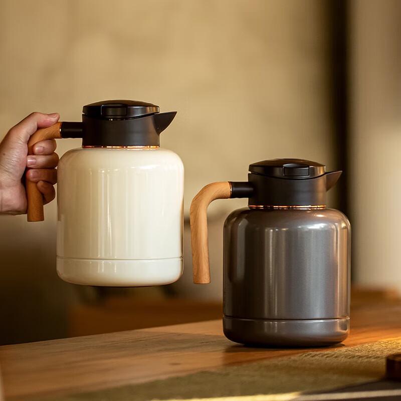 Large Capacity Tea Infuser Pot with Temperature Display