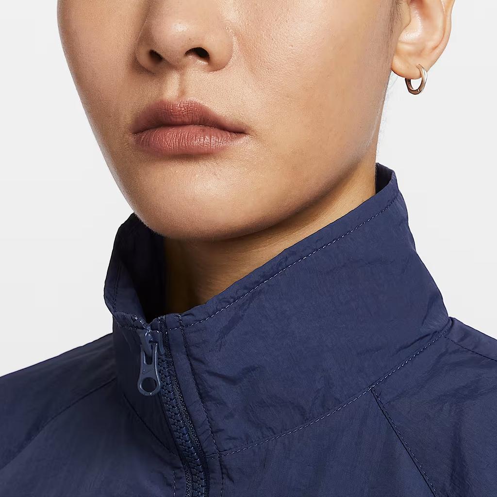 Nike Vêtements de sport Windrunner Confortable Doux pour la peau Col montant Veste oversize Femmes vestes IM8028-410