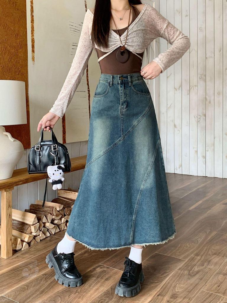 2026 Spring Plus Size A-line Denim Skirt with Retro Frayed Hem, High Waist, Mid-Length, Loose Fit.