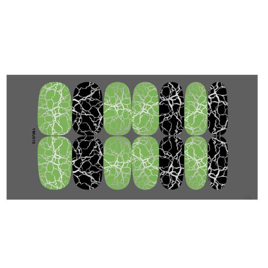 Leuchtende Halloween-Nagelfolien in lebendigen Farben. Modische Nagelkunst. Leicht zu bedienende, selbstklebende Maniküre-Nagelfolien.