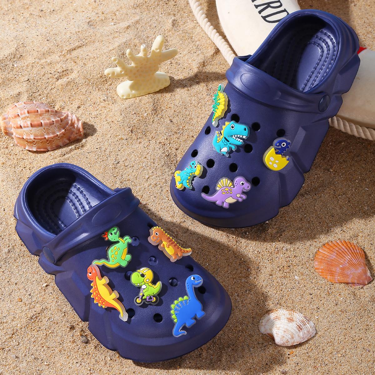 

Boys Casual Breathable Clogs with Luminous Cartoon Dinosaur Decoration, Lightweight Clogs for Shower, Beach and Pool 3057 30