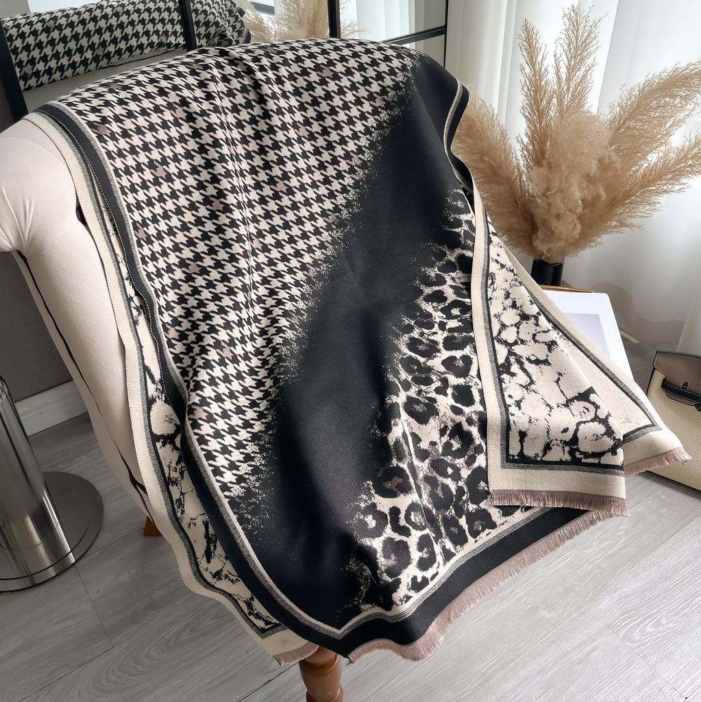 Luxury Leopard Print Scarf For Women Warmer Winter Cashmere Pashmina Scarves Shawls Female Thick Blanket Wraps Foulard