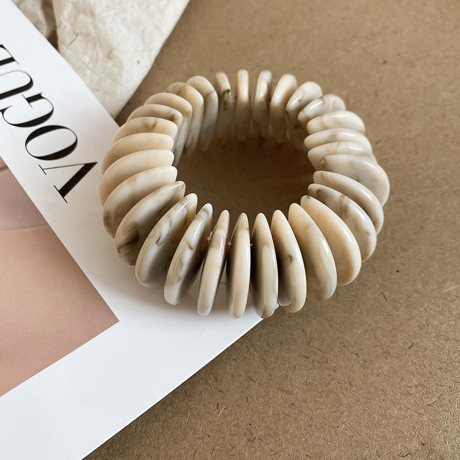 Women Geometric Splice Acrylic Elastic Chunky Bangles Fashion Multi Layer Round Bracelets белый