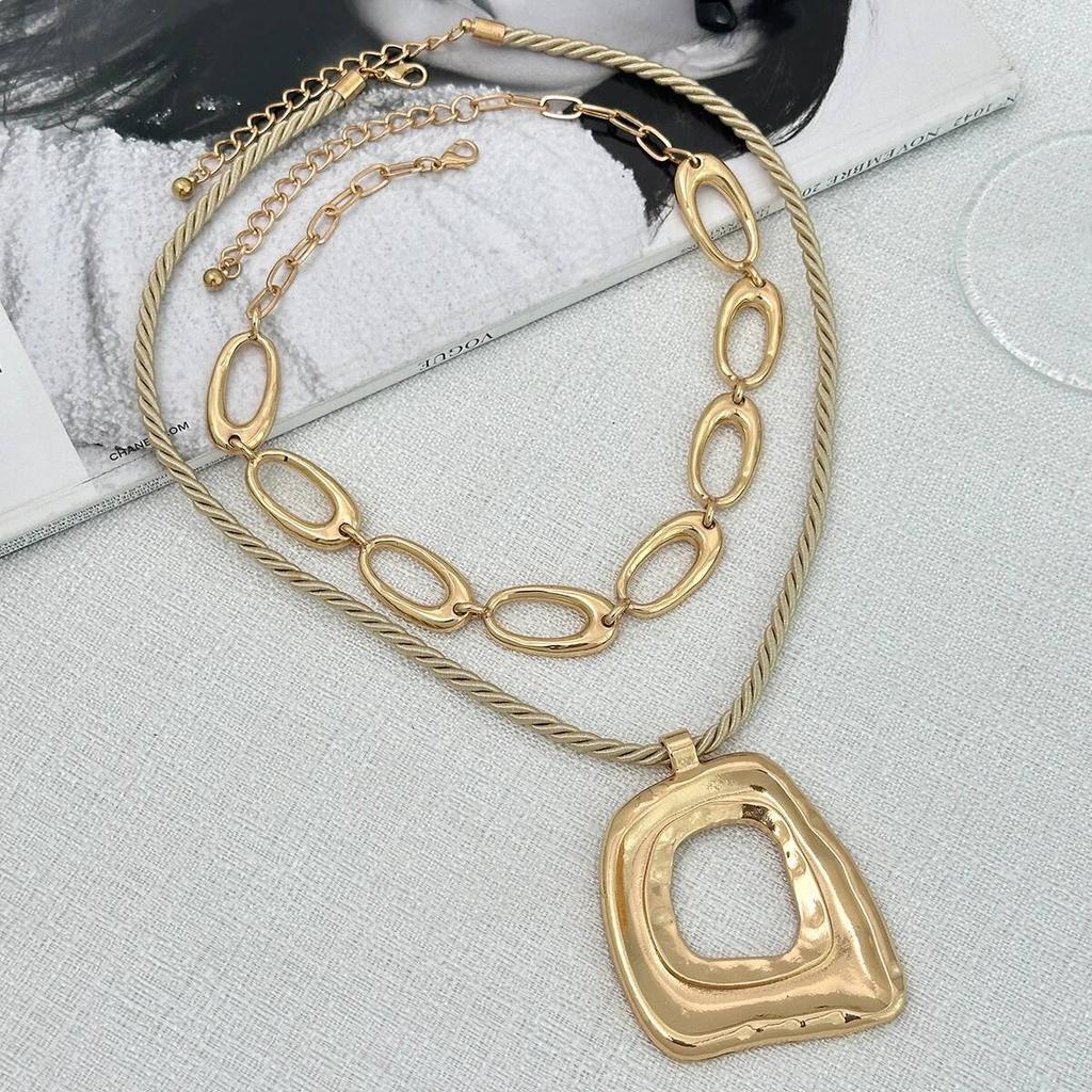 Ingemark Hip Hop Large Geometric Pendant Choker Necklace for Women Hyperbole Chunky Metal Chain Grunge Jewelry Steampunk Men