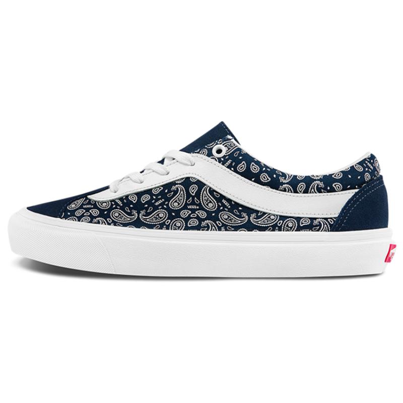 

Vans Bold Ni Bandana Dress Blues Vans VN0A5DYAI9X 34.5