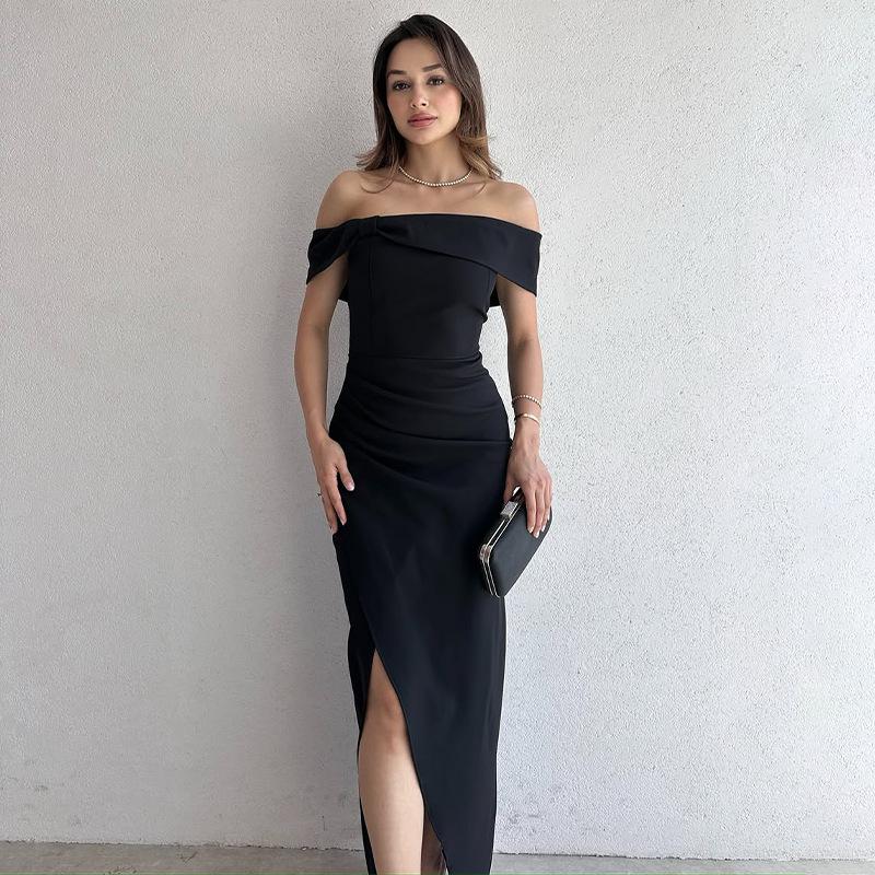 

Женское облегающее платье без рукавов однотонное с открытой спиной и разрезом 2025 3XL чёрный