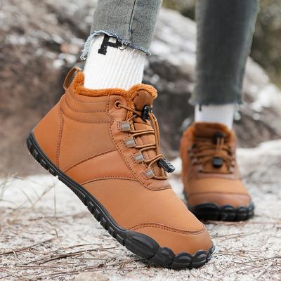 Neue Winter warme Baumwollschuhe Outdoor-Freizeit Fünf-Finger-Schuhe Sportschuhe plus Fleece verdickte Mittelhilfe männliches Paar Schneestiefel