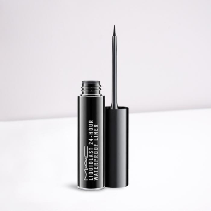 Mac Liquid Last 24 Hour Waterproof Liner 2.5ml (16473315) Point Black
