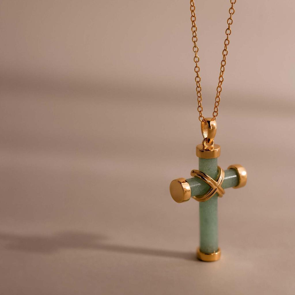 Personalized Valentine'S Day Limited Cross, Water Drop Pendant, Paperclip Necklace, Electroplated Gold Color Retention