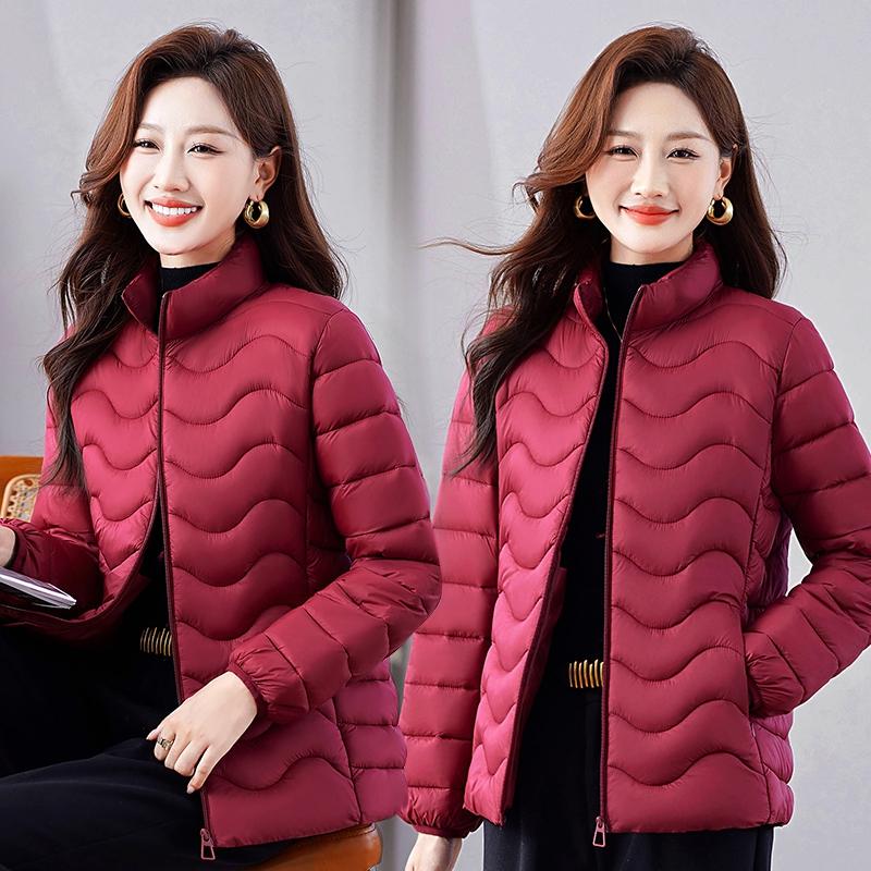 Winter Women's Standing Collar Cotton Jacket Women's Loose Short Lightweight Cotton Jacket Women's Korean Version Slim Fit and Slimming Cotton Jacket