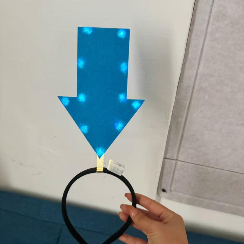 S LED šipkovou čelenkou Rozsvícená šipka Tvar LED čelenky Jedinečný design Napájení z baterií Koncertní vlasový doplněk A3 blue