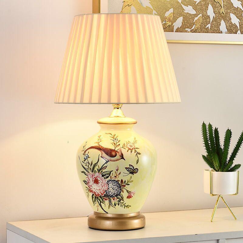 Retro American-Chinese Ceramic Table Lamp with Remote Control for Bedroom or Living Room
