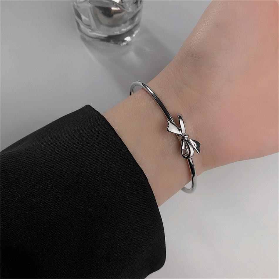 Metal Bowknot Open Cuff Bangles for Women Girl Jewelry Simple Exaggerated Geometric Pulseras Christmas Gift