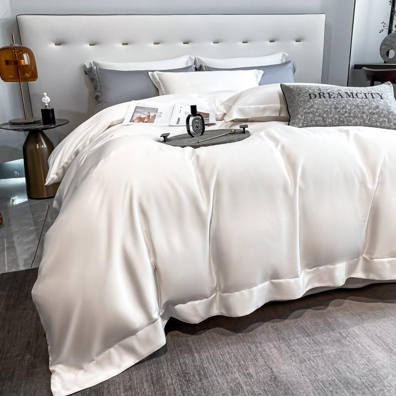 Set de patru piese din bumbac cu capse lungi, 100 de conturi