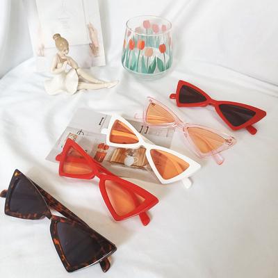 Sexy Cat Eye Triangle Sunglasses Retro Female UV400 Sun Glasses Streetwear Fashion Trendy Eyewear