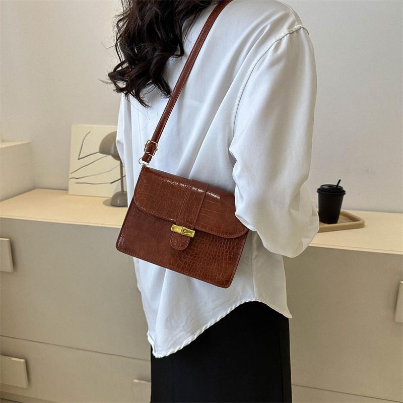 Chic Street Style Crossbody Bag Women's Casual Commuter Bag Medium Size