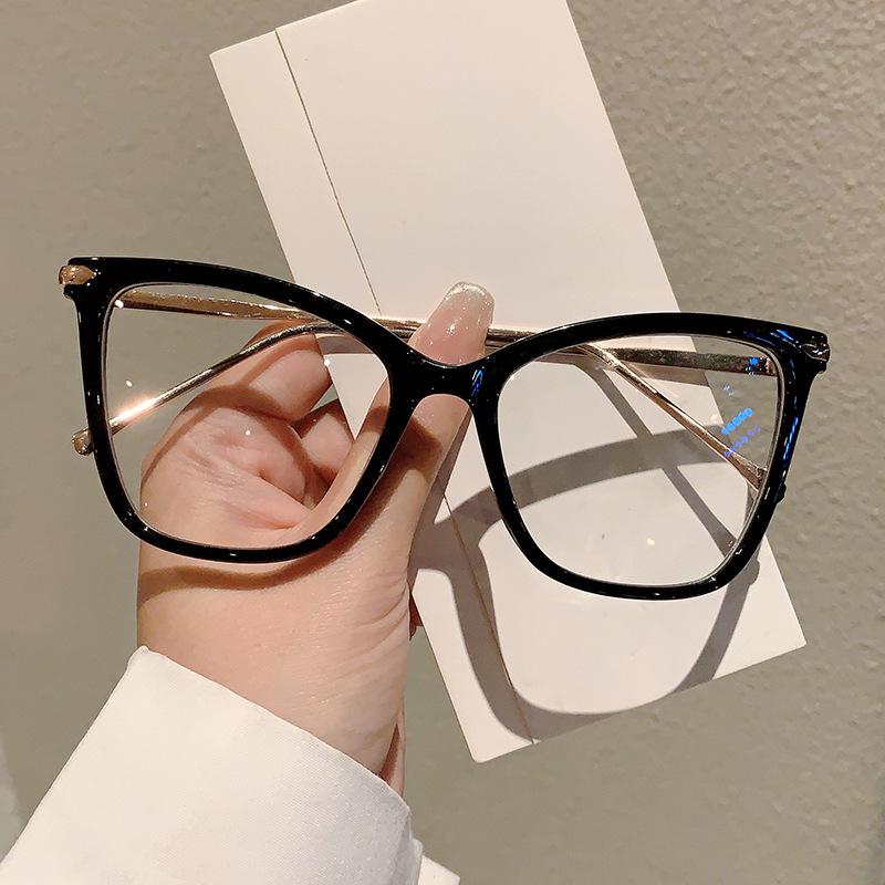 New Metal Eyeglass Frame Stronger Anti Blue Light Glasses Large Frame Cat Eye Simple and Versatile Flat Light Glasses Anti blue light