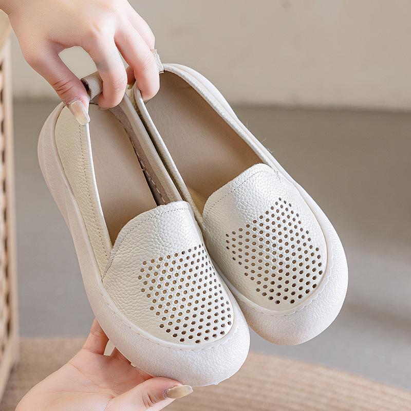 Casual summer new flat-soled single shoes hollow breathable sandals women's leather shoes medium hole shoes