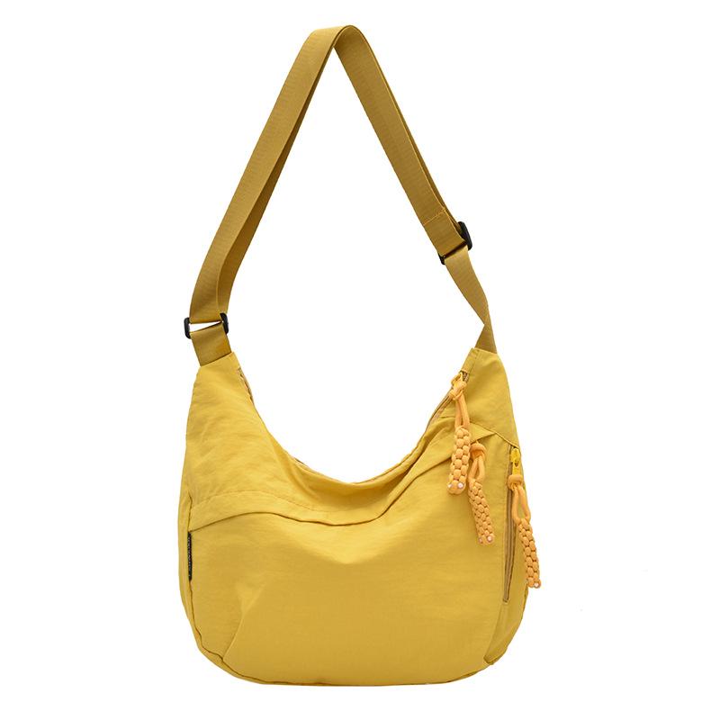 Lightweight Nylon Crossbody Bag: Trendy Large-Capacity Dumpling Design for Women