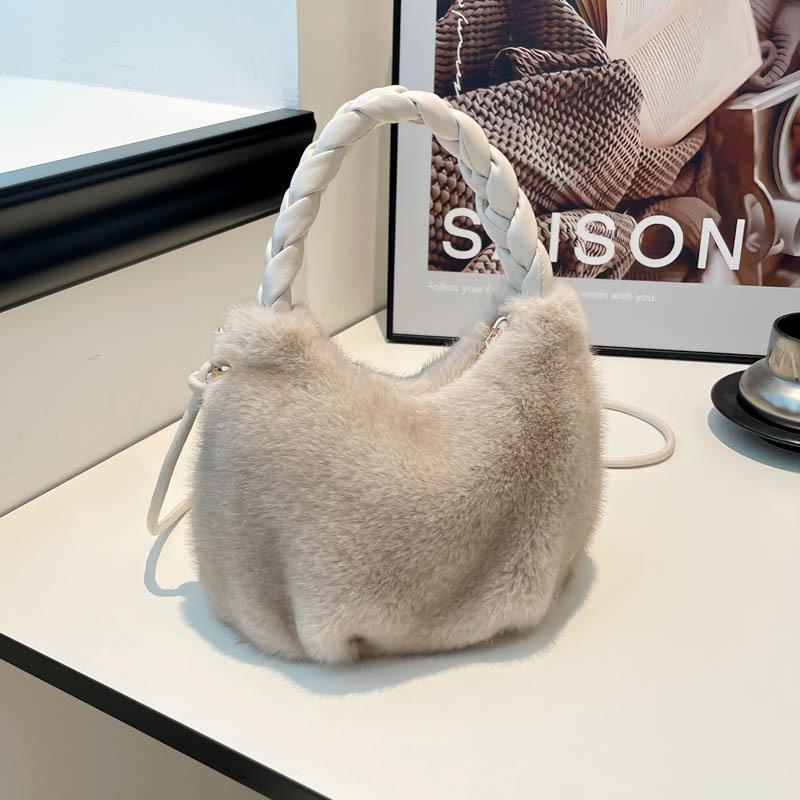 Fluffy Texture Vwrastile Crossbody Bag Women Winter Fashi Furry Bucket Bag with Braided Leisure Handle Shoulder Storage Bags