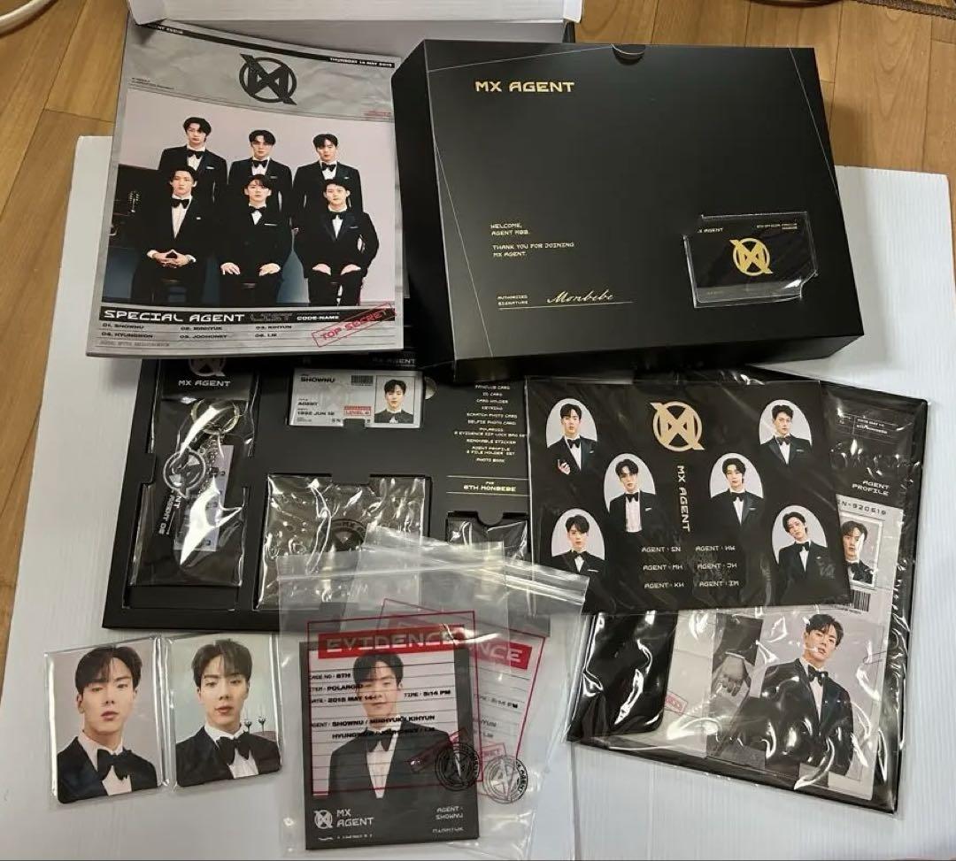 

[USED] MONSTA X 6TH FANCLUB Korean Fan Club Set