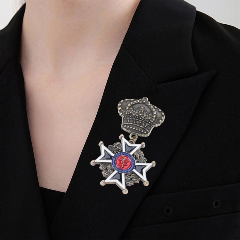 Antique Martial Enthusiast Badge Historical Value Collectible Emblem Badge Metal Pin for Clothes Decoration