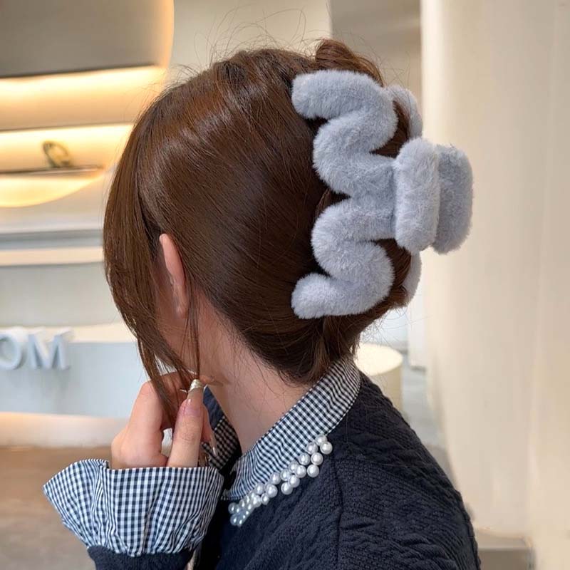 14cm Large Hair Claw Fashion Plush Big Crab Hair Clip For Women Back Clip For Thick Hair Cute Plush Ponytail Hair Accessories