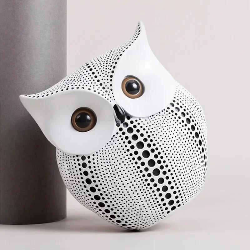 Nordic Owl Statues Home Decoration Accessories Resin Animal Sculptures Decorative Bird Ornaments for Living Room TV Cabinet