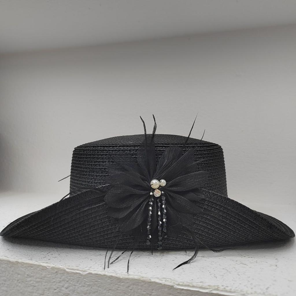 Summer Elegant Top Hat Grass Hat Versatile Pearl New Fashion Sunscreen and Sunshade Hat Flower Hat Beach