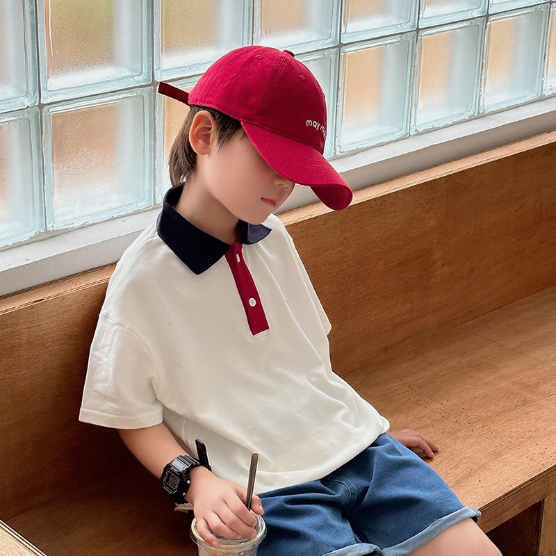 Boys' Cartoon White Polo Shirt - Short-Sleeved Summer Top with Lapel for a Handsome Look, Perfect for Graduation Photos